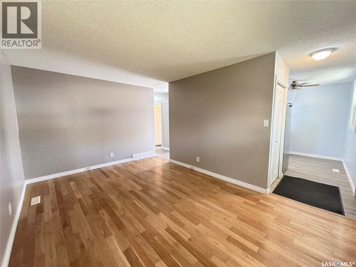 Property Photo:  15 Marshall Crescent  SK S4R 4Y8 