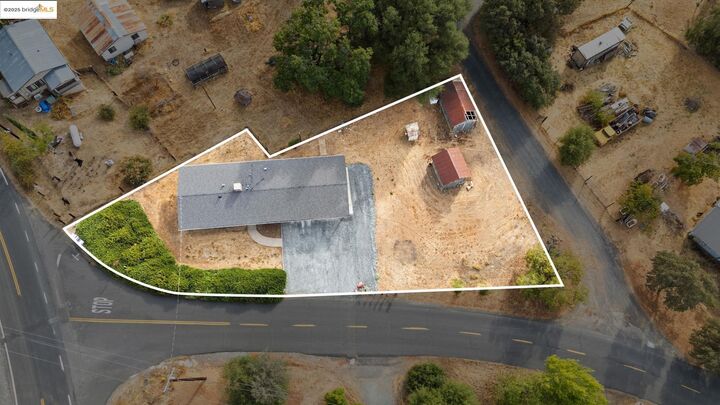 Property Photo: 16310 Jacksonville Rd CA 95327