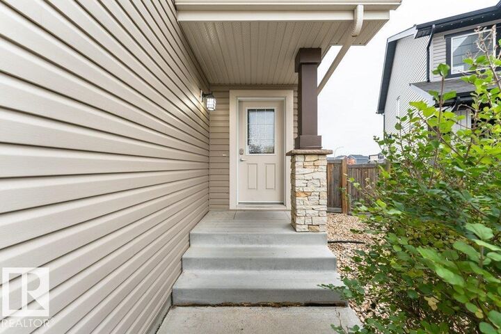 Property Photo:  70 Santana Crescent  AB T8L 0N8 