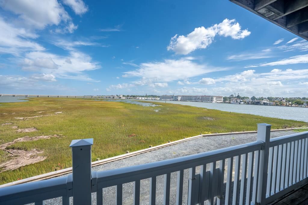 Property Photo:  6141 Marsh Island Dr  VA 23336 