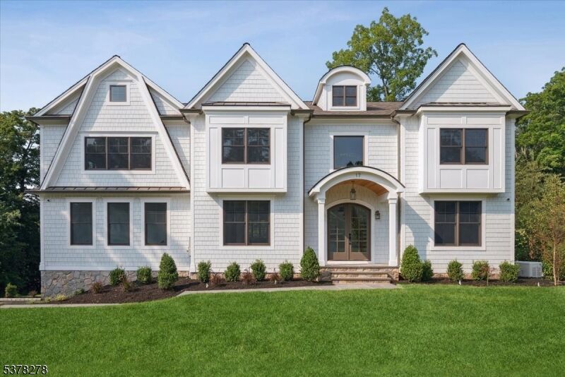 Property Photo:  17 Hilltop Ter  NJ 07928 