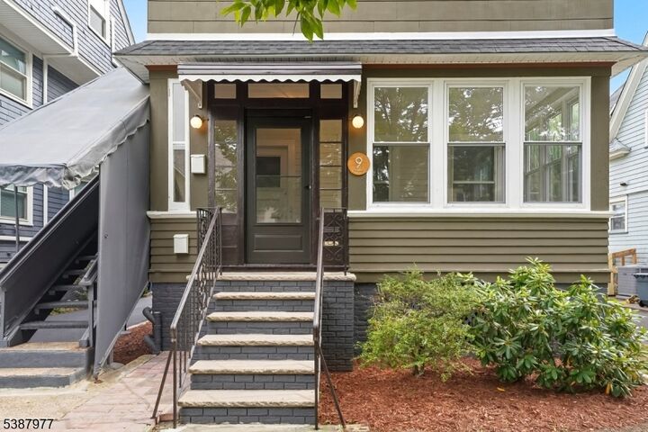 Property Photo:  9 Vincent Pl  NJ 07042 