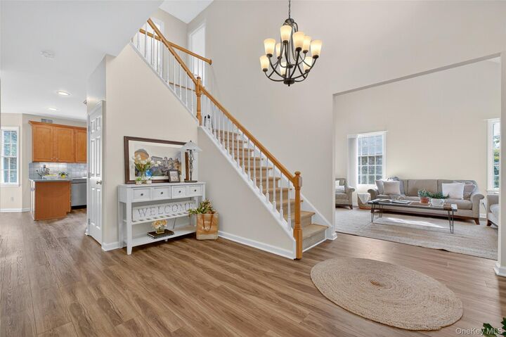 Property Photo:  6 Putney Road  NY 10505 