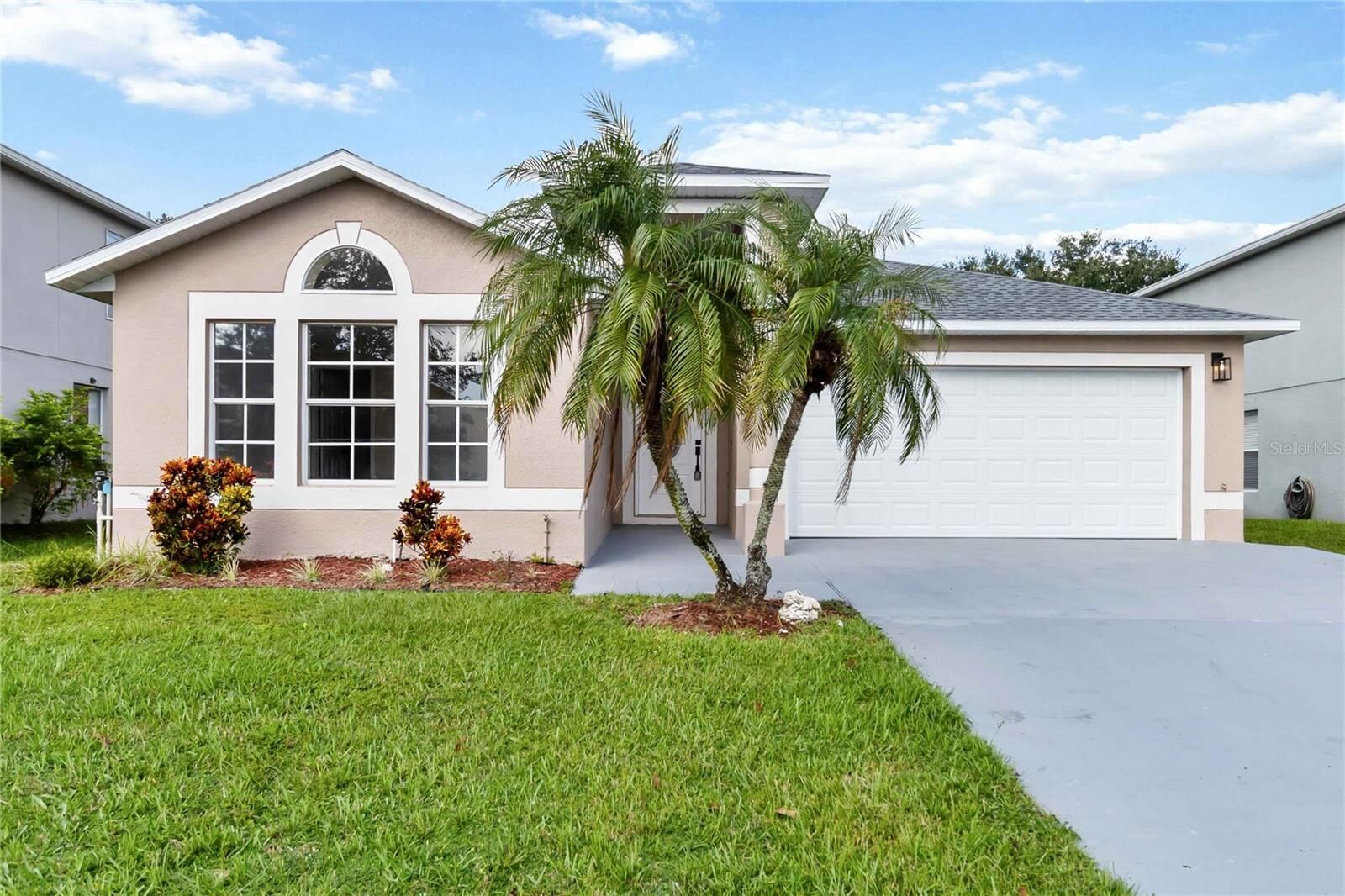 Property Photo:  2385 Andrews Valley Drive  FL 34758 