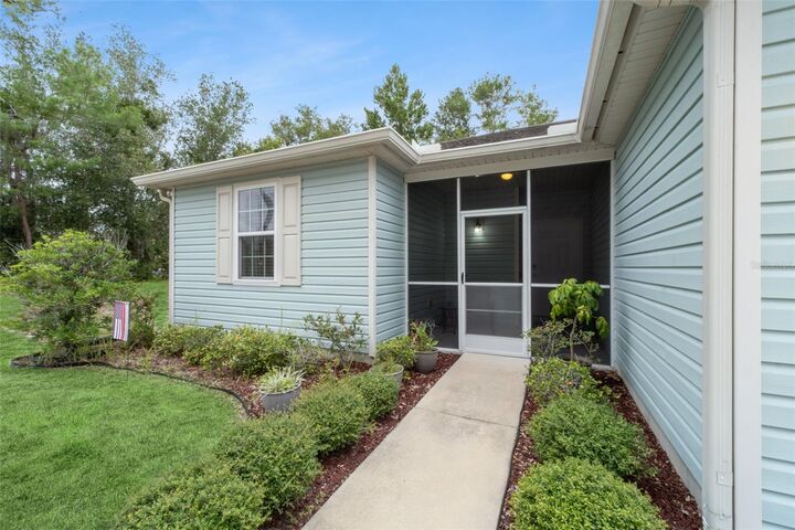 Property Photo:  753 Mystic Oaks Lane  FL 32724 