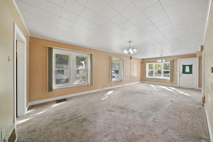 Property Photo: 306 E Main Street MI 49283
