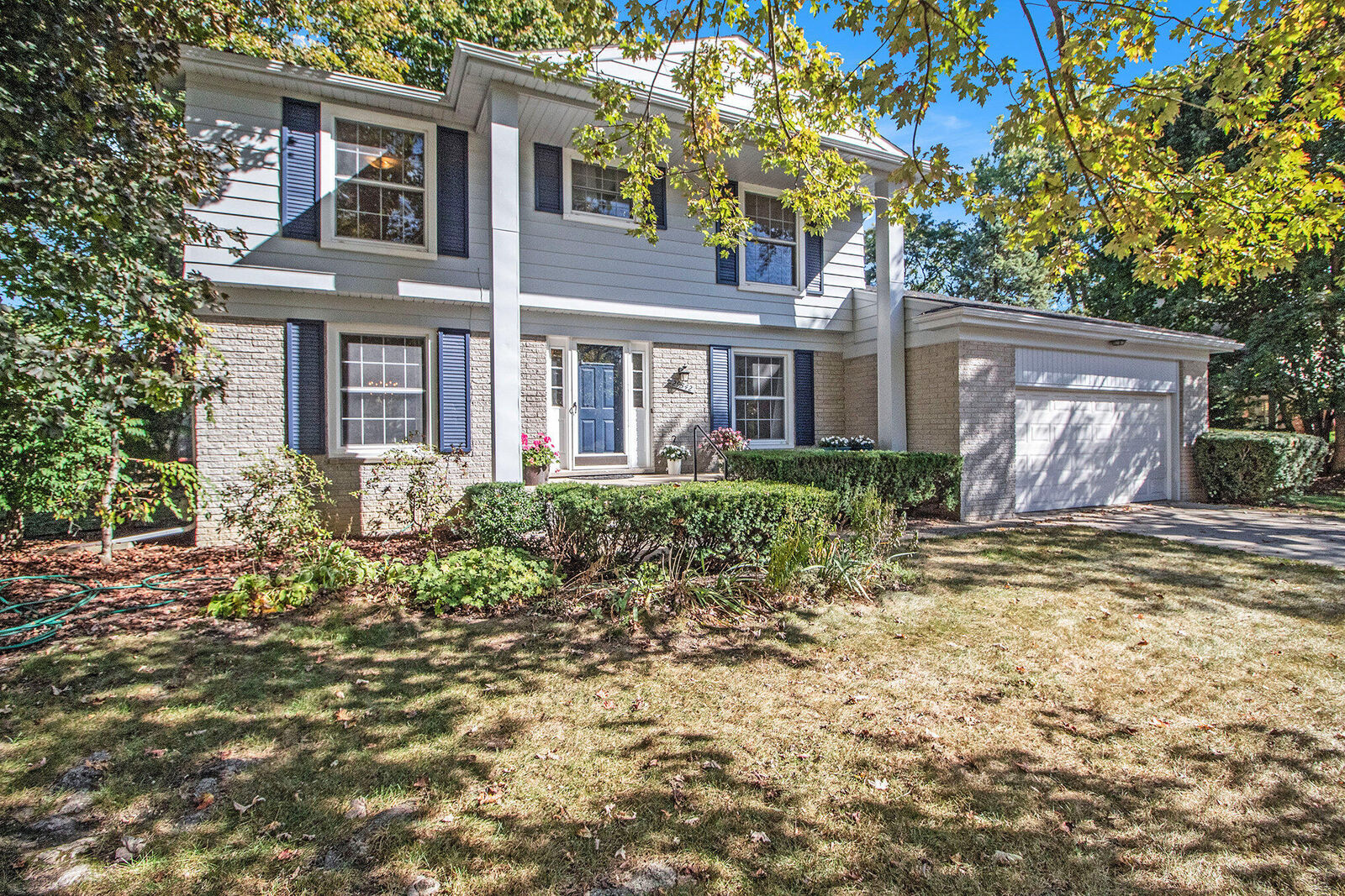 Property Photo:  29342 New Bradford Drive  MI 48331