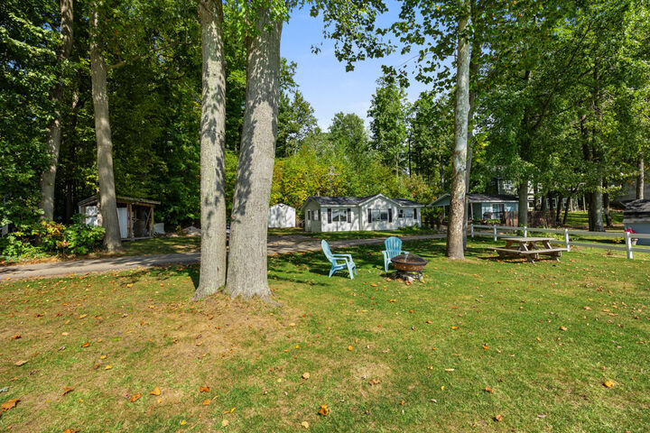 Property Photo:  2529 Miner Lake Drive  MI 49010 