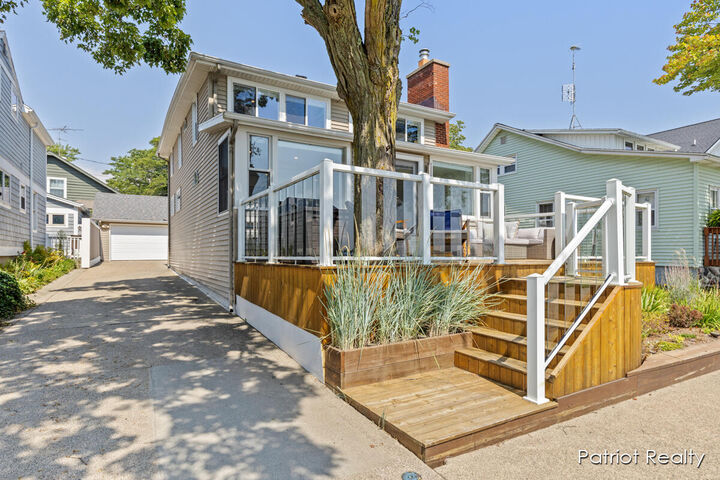 Property Photo: 16631 Lakeview Street MI 49456