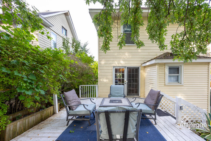 Property Photo: 1530 Queen Avenue NE MI 49505