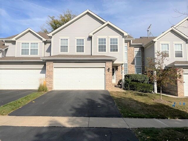 Property Photo:  1556 Brittania Way  IL 60172 