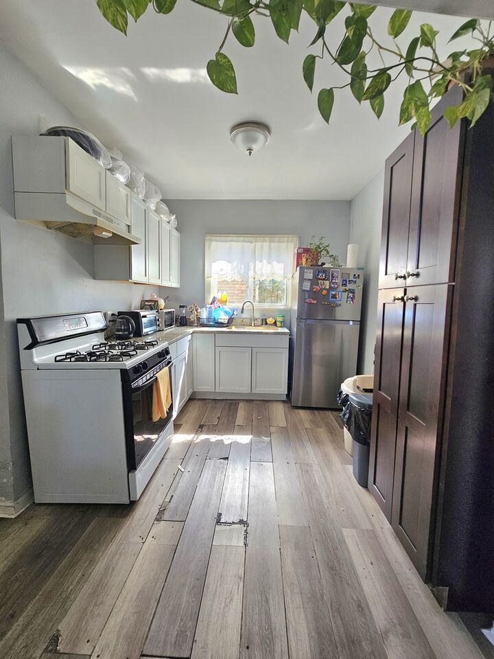 Property Photo: 5635 S California Avenue IL 60629