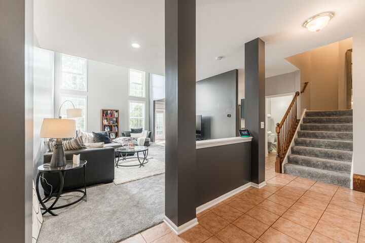 Property Photo:  1227 Asbury Court  IL 60120 