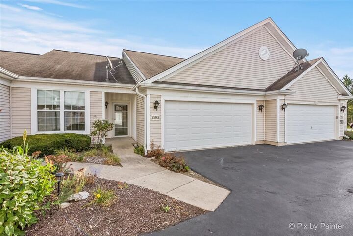 Property Photo: 13568 Delaney Road IL 60142