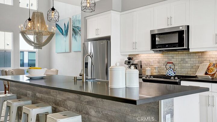 1650 Topanga  Costa Mesa CA 92627 photo