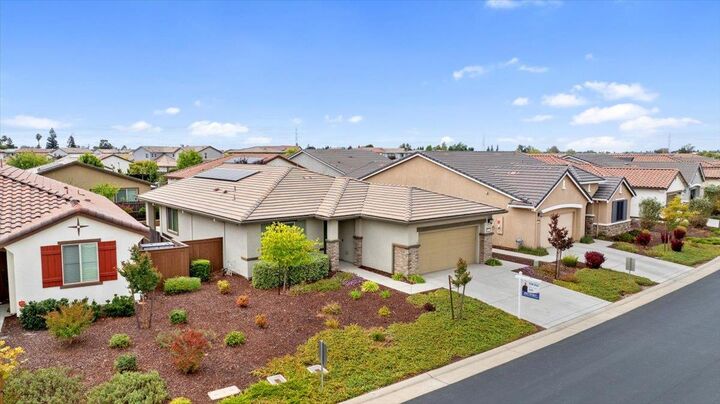 Property Photo:  9252 Summer Holly Way  CA 95829 
