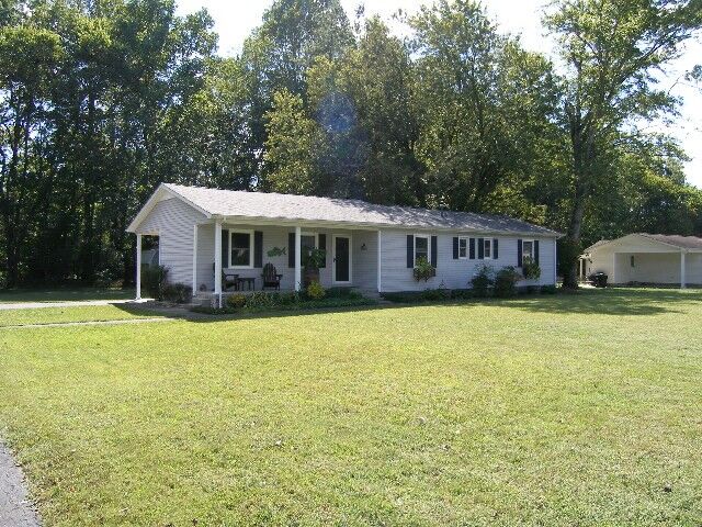 Property Photo:  108 Wallace Dr  TN 37388 