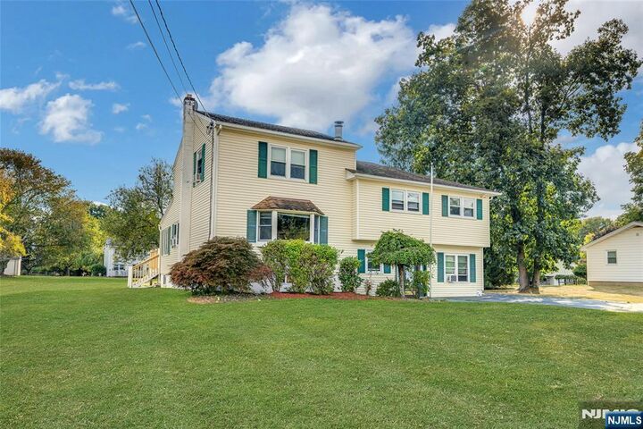 Property Photo: 19 Indian Lane NJ 07840