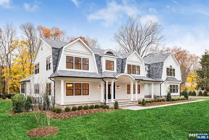 Property Photo:  46 Locust Lane  NJ 07458 