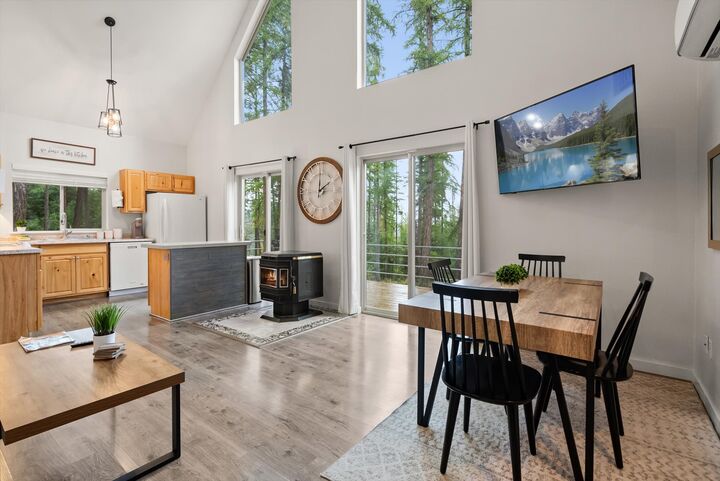 Property Photo: 230 Tamarack Woods Drive MT 59922