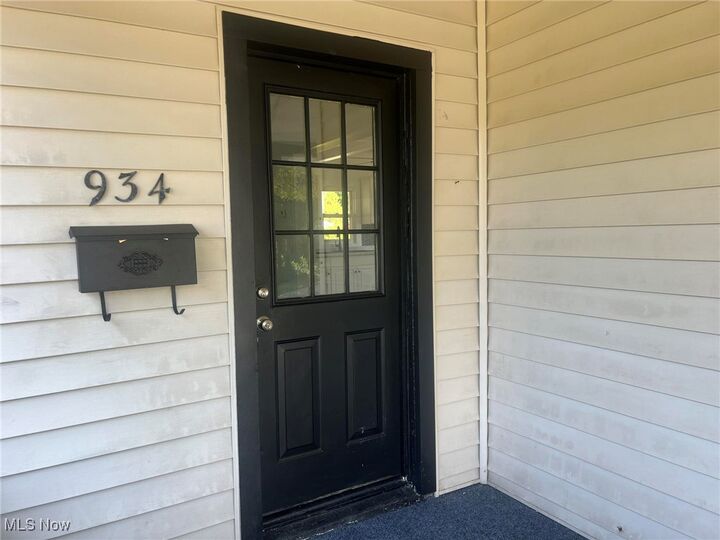 Property Photo: 934 Mason Street OH 44446