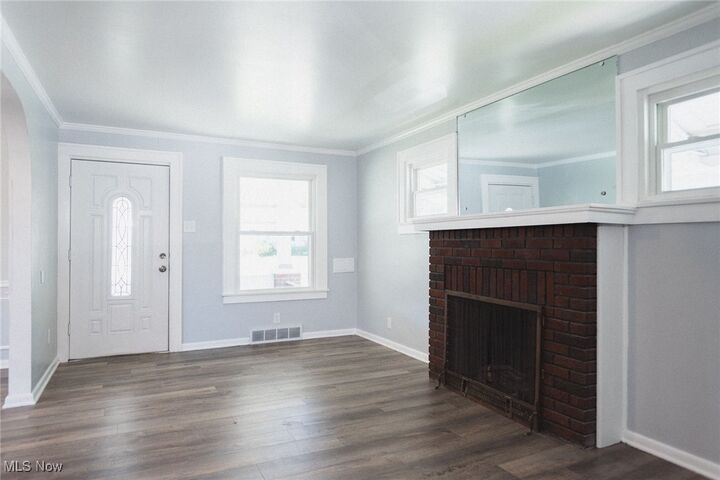 Property Photo:  1560 Wakefield Avenue  OH 44514 