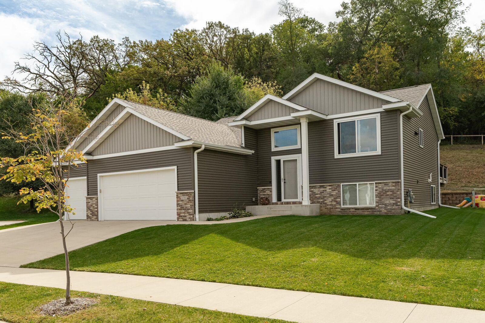 Property Photo:  6766 Gaillardia Drive NW  MN 55901 