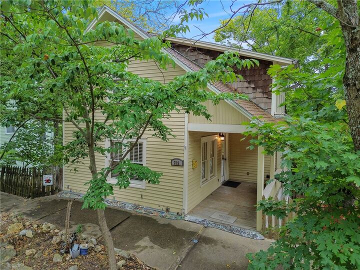 Property Photo:  215 Spring Street  AR 72632