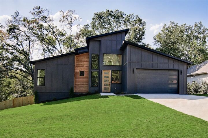 1 Breeghle Lane  Bella Vista AR 72714 photo