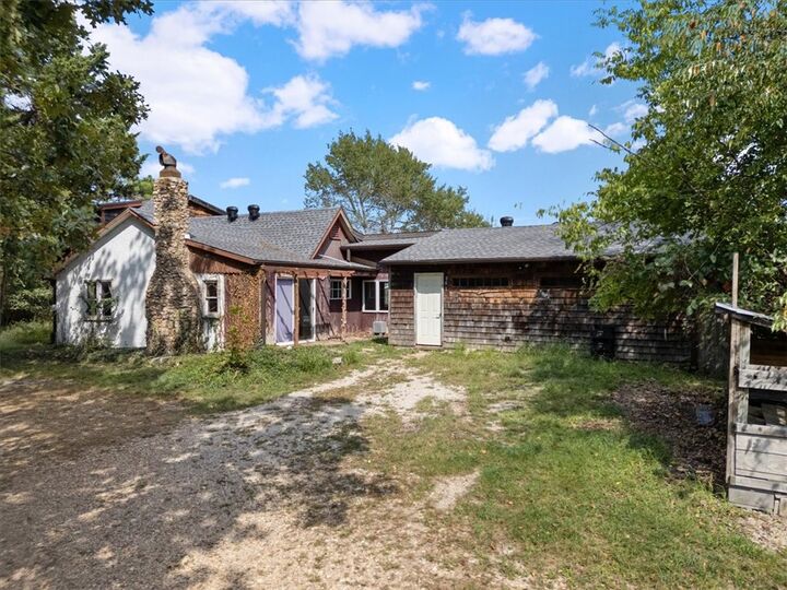 Property Photo:  561 County Road 302  AR 72632 