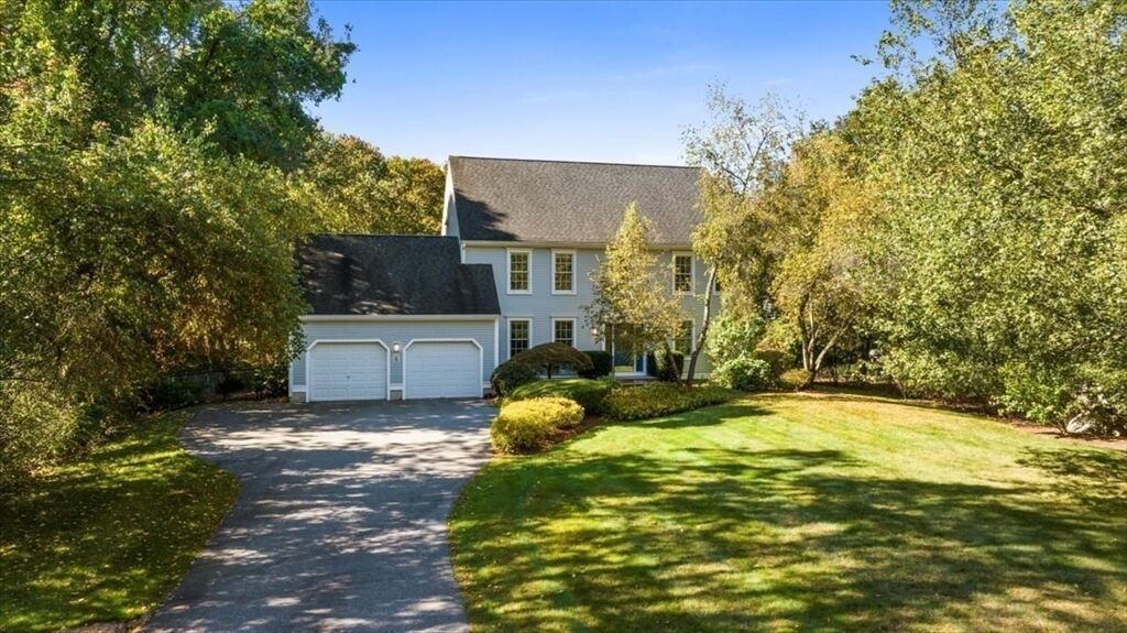 Property Photo: 8 Arch St MA 01545