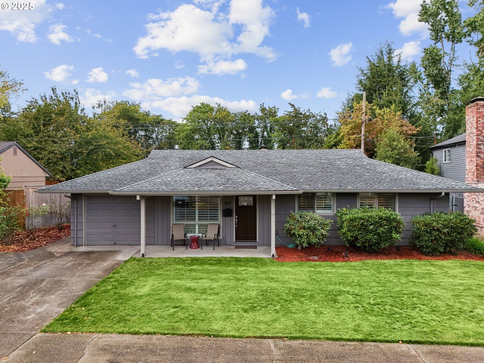 Property Photo:  9117 N Westanna Ct  OR 97203 