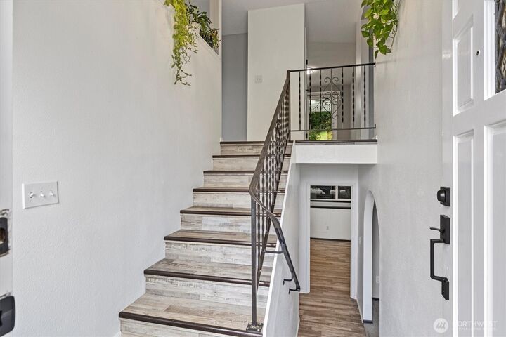 Property Photo:  1447  20th Avenue SW  WA 98371