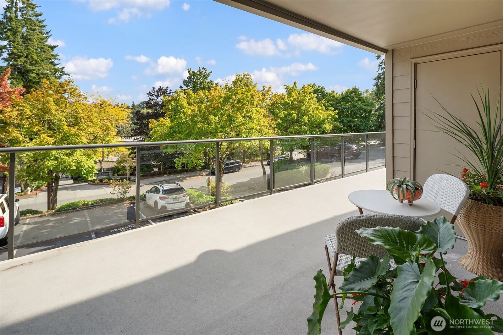 Property Photo:  2935  76th Avenue SE 21A  WA 98040 
