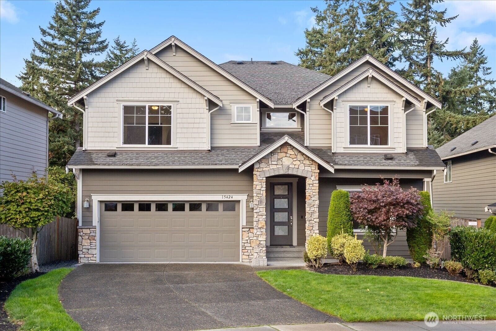 Property Photo: 15424 61st Place W WA 98026