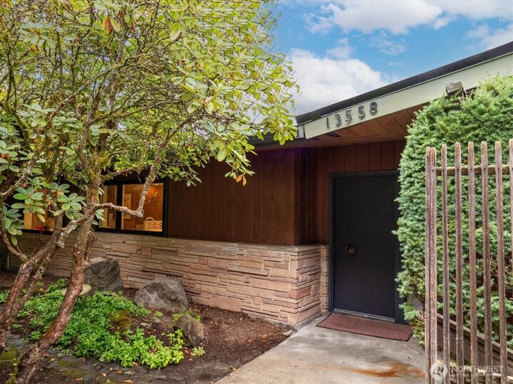 13558  41st Avenue NE  Seattle WA 98125 photo
