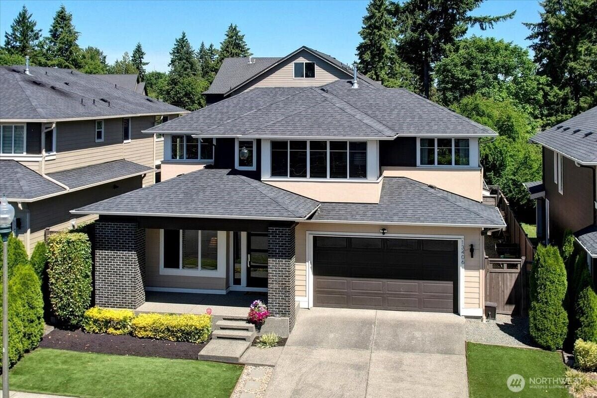 Property Photo:  13406 SE 262 Street  WA 98042 