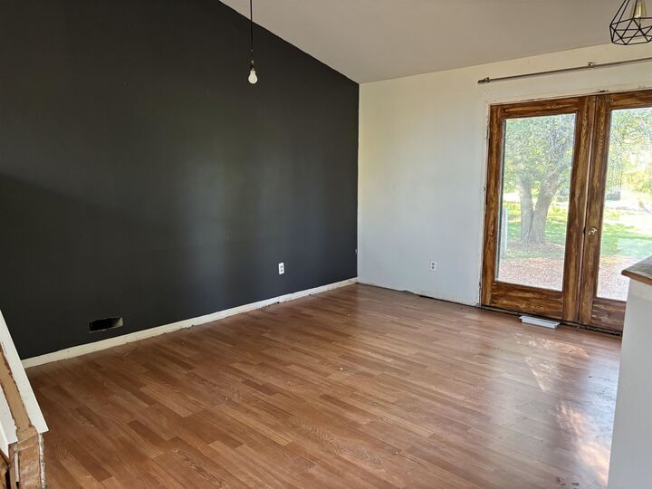 Property Photo:  650 S 5th Avenue  WI 54986-9608 