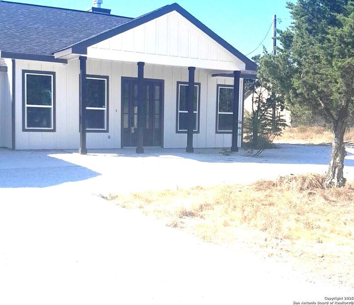 Property Photo:  1140 Yaupon  TX 78623