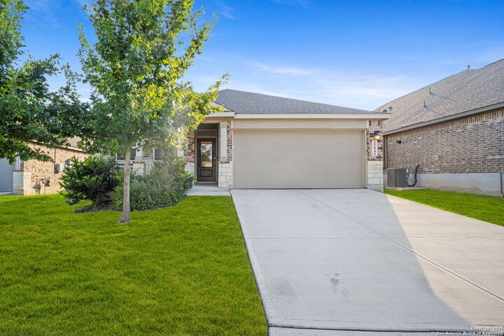 Property Photo: 15046 Gelding Hts TX 78245