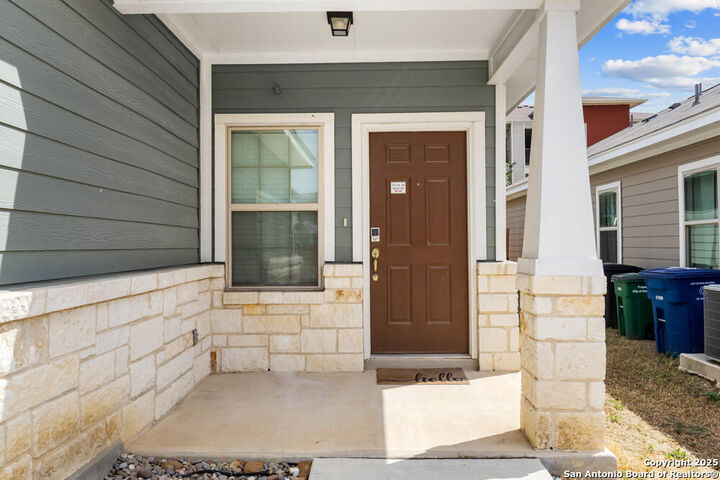 Property Photo: 9938 Rancho Real TX 78224