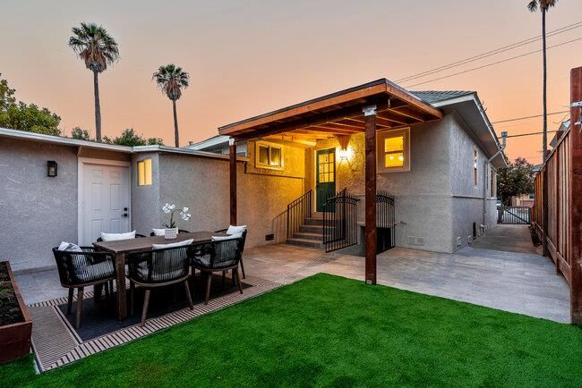 Property Photo:  183 North 7th Street  CA 95112 