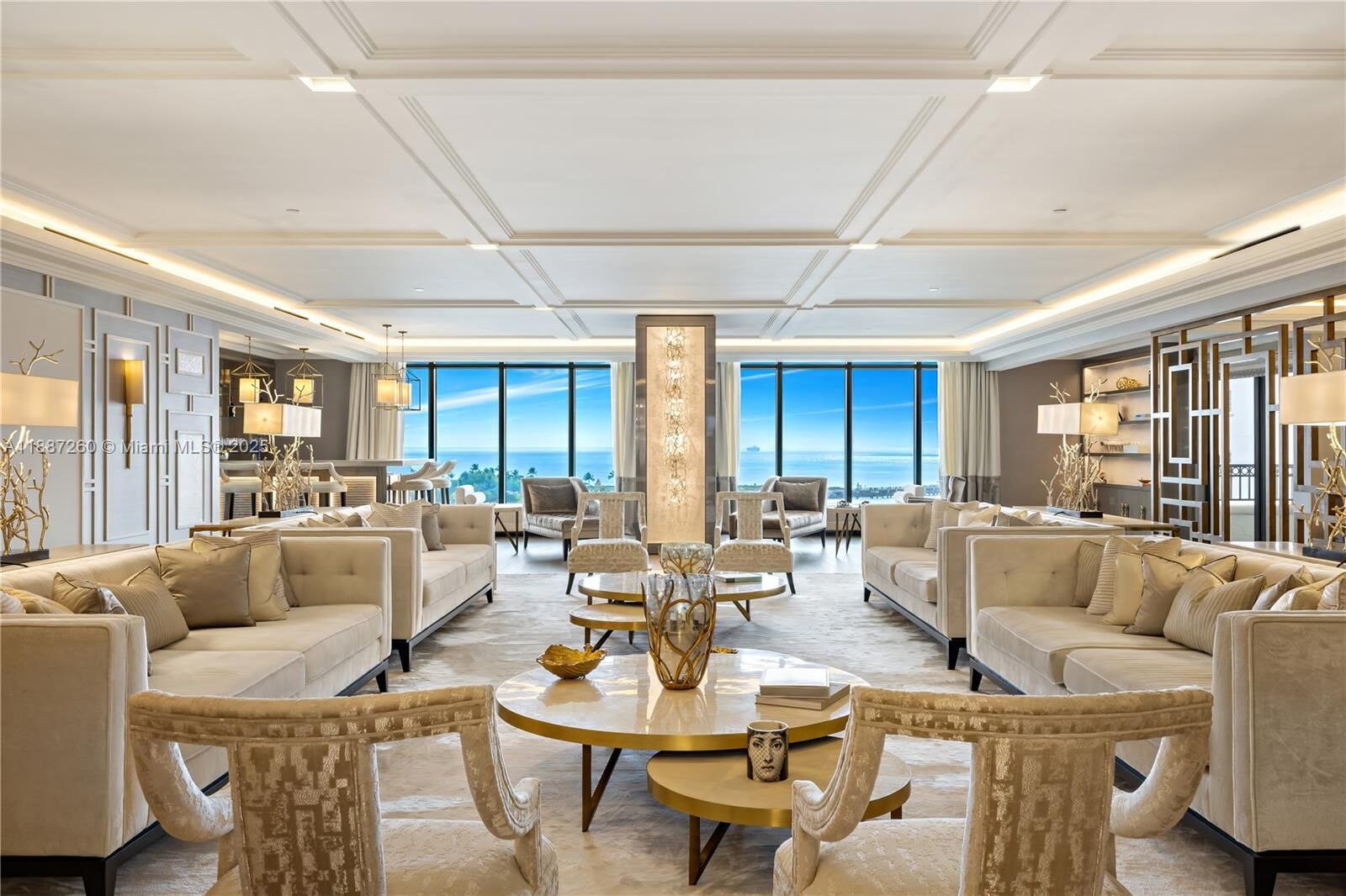 Property Photo: 7085 Fisher Island Dr 7085 FL 33109