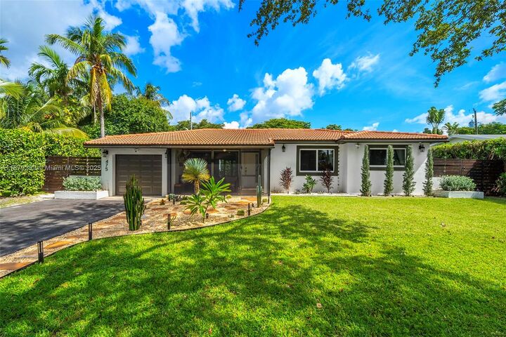 475 NW 88th Ter  El Portal FL 33150 photo