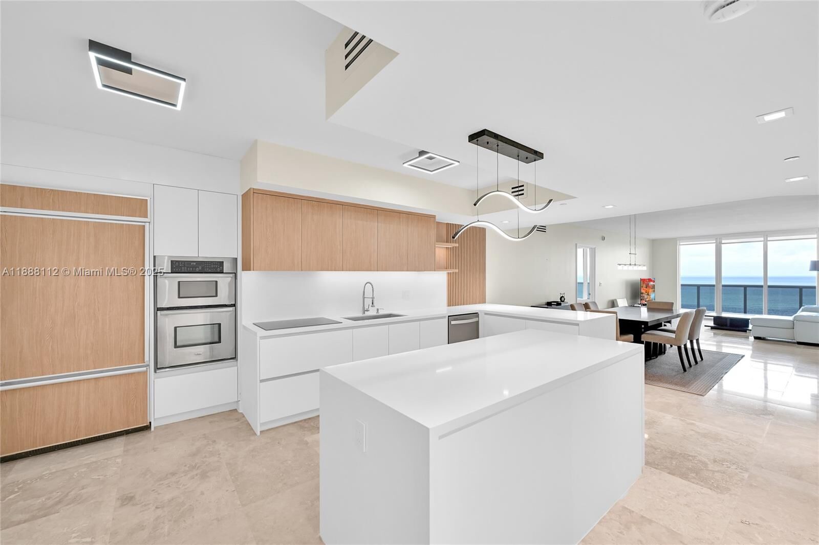 Property Photo:  1800 S Ocean Dr 2402  FL 33009 