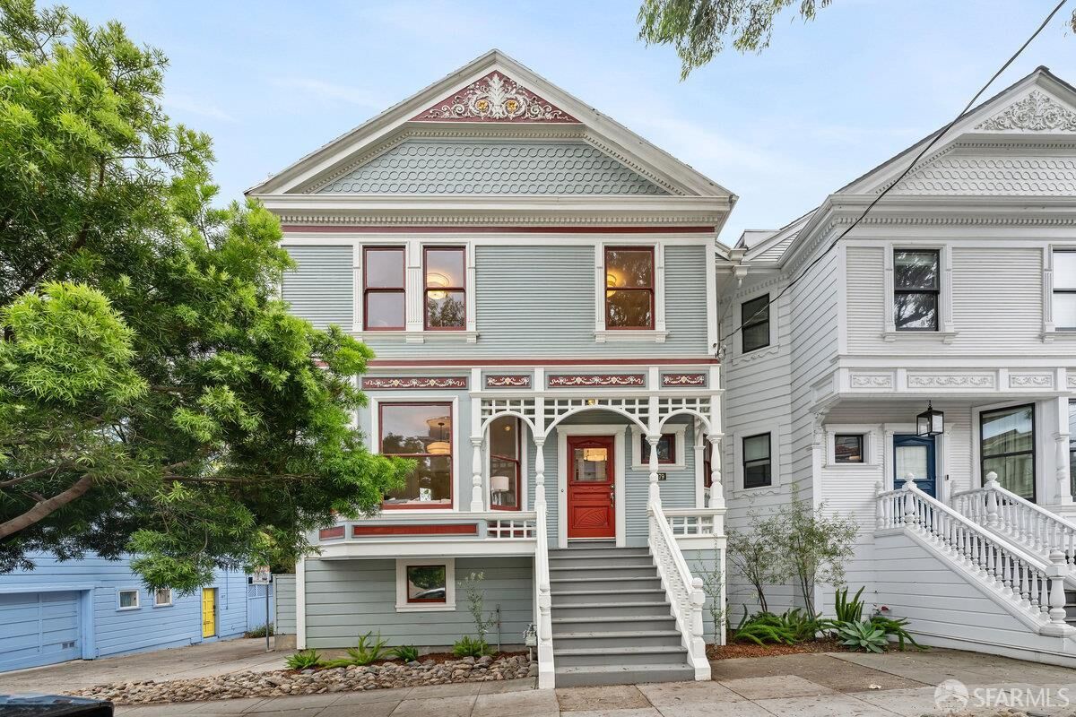 Property Photo:  3879 23rd Street  CA 94114 