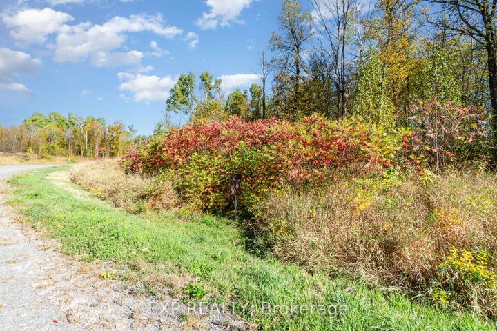 Property Photo: 31 Synergy Way ON K2K 1X7