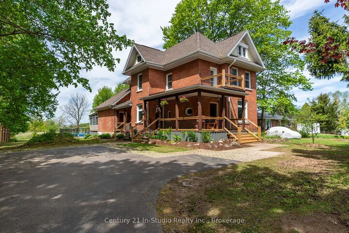 Photo de la propriété:  296 Garafraxa St Street  ON N0H 1G0 