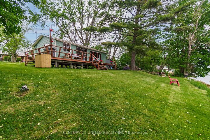 Property Photo:  37 Lakeshore Road  ON K0L 2G0 