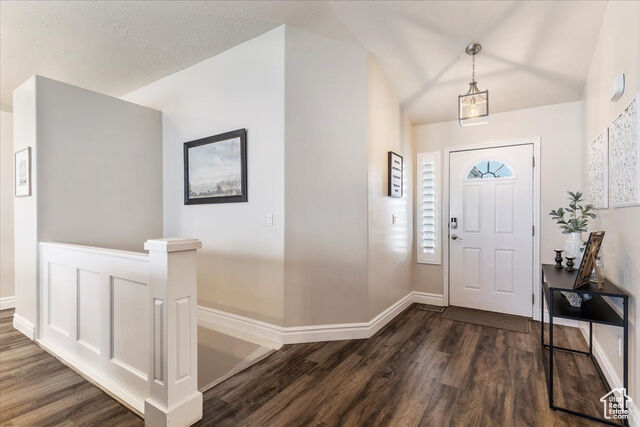 Property Photo: 255 E 1500 N UT 84041